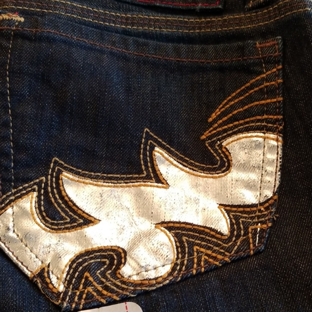 Southern Thread Jeans - Picture 7 of 7